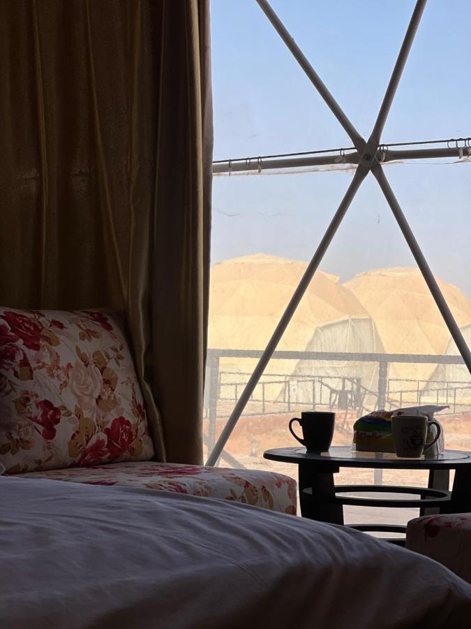 Al Dahia Luxury Camp Hotell Wadi Rum Exteriör bild